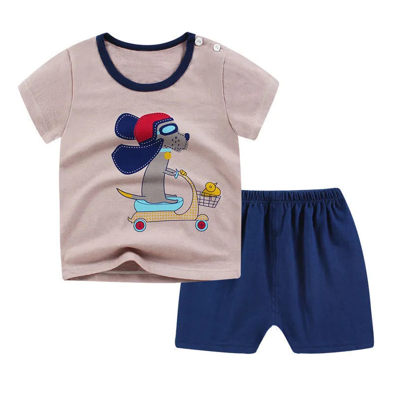Summer infant cotton two-piece set showing kids' T-shirt and shorts with cartoon print.