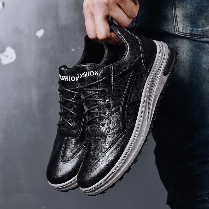 Unik men's casual sneakers in black with plastic cement sole and shallow mouth design
