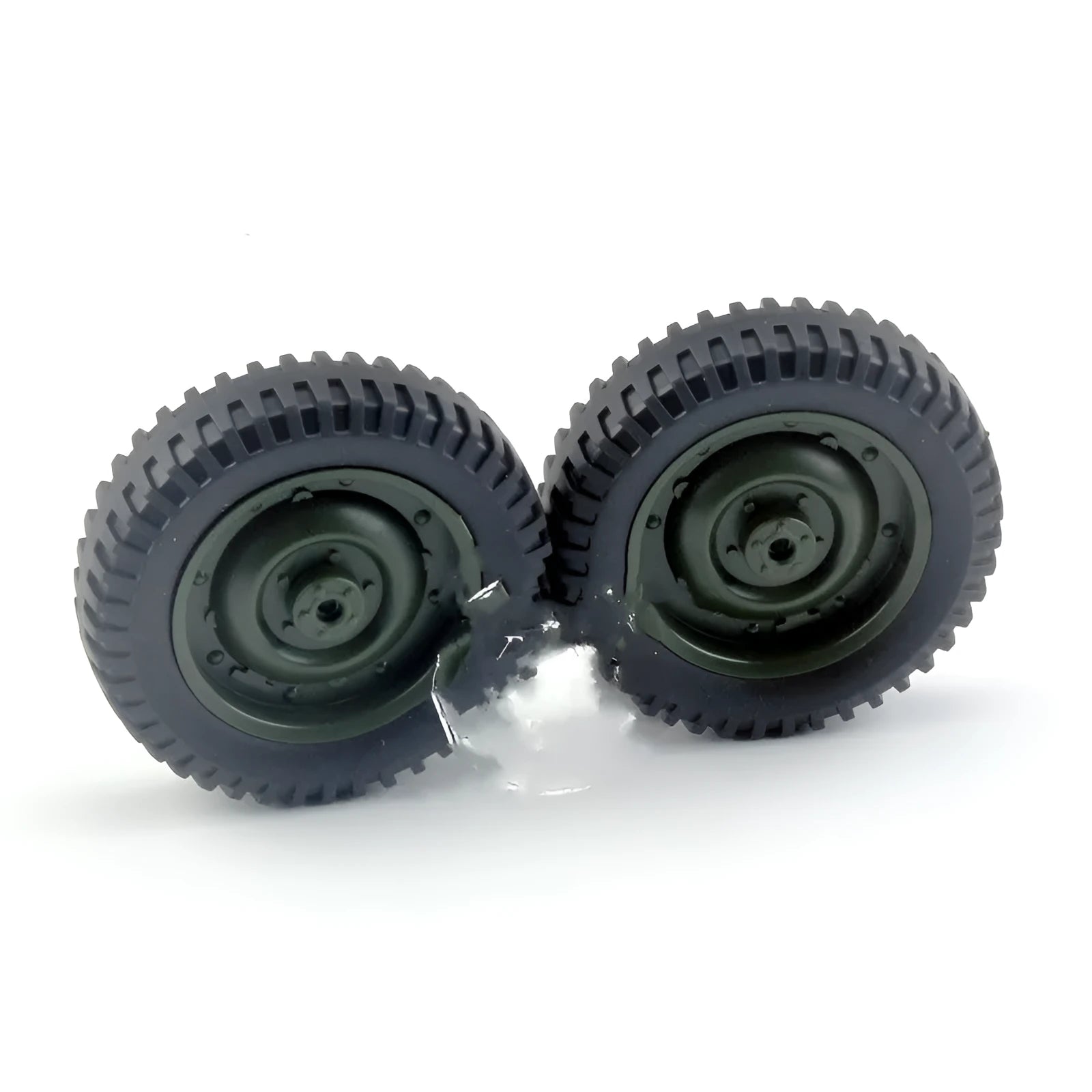 Plastic climbing off-road truck wheel hub tyre in blue for RC model replacement