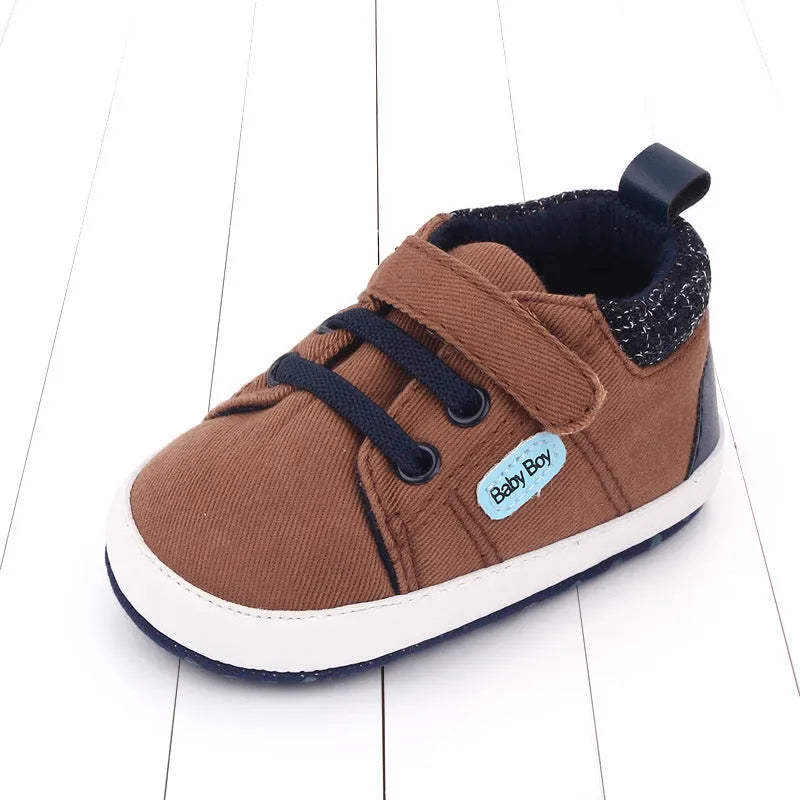 Cotton Velcro baby shoe for toddler boys in dark blue with non-slip sole and cartoon pattern