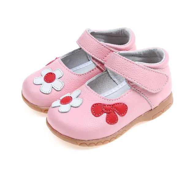 Korean-style black leather princess shoes for children with velcro strap and embroidery.
