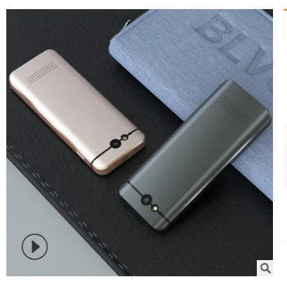 M9 intelligent WiFi translator for iOS in gold or silver grey colour