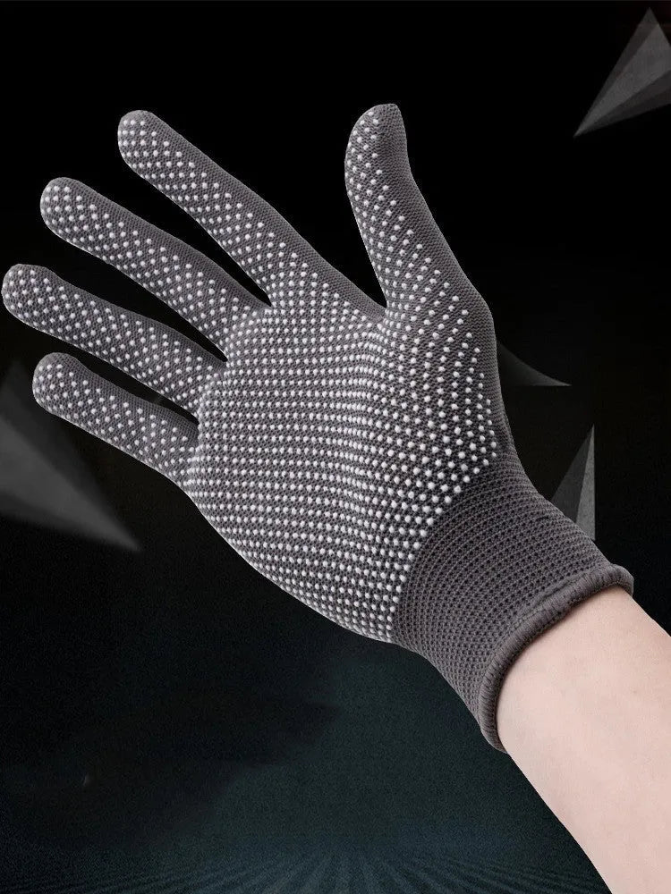 Thin polyester non-slip split finger work gloves in black and grey for industrial use
