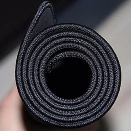 Locking oversized non-slip thick rubber keyboard and mouse pad, 300x700x2mm, on a desk