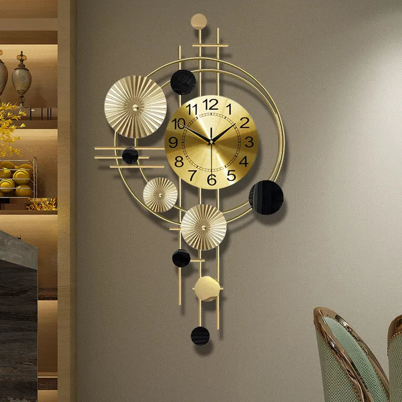 Gold iron small wall clock A2616 with silent mute mechanism for home decoration