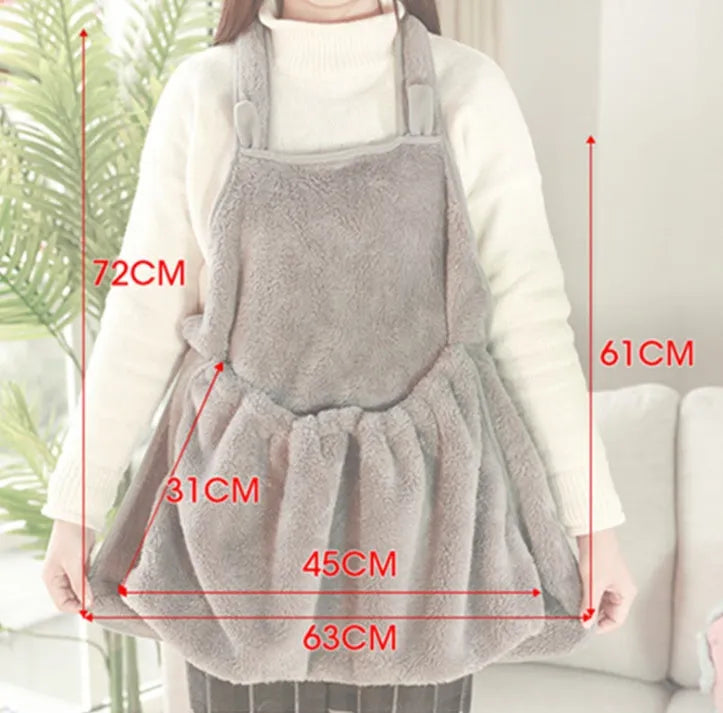 Grey pet carrying bag with sleeping chest apron on a table, showing double-sided arcum material and 70x62 cm size