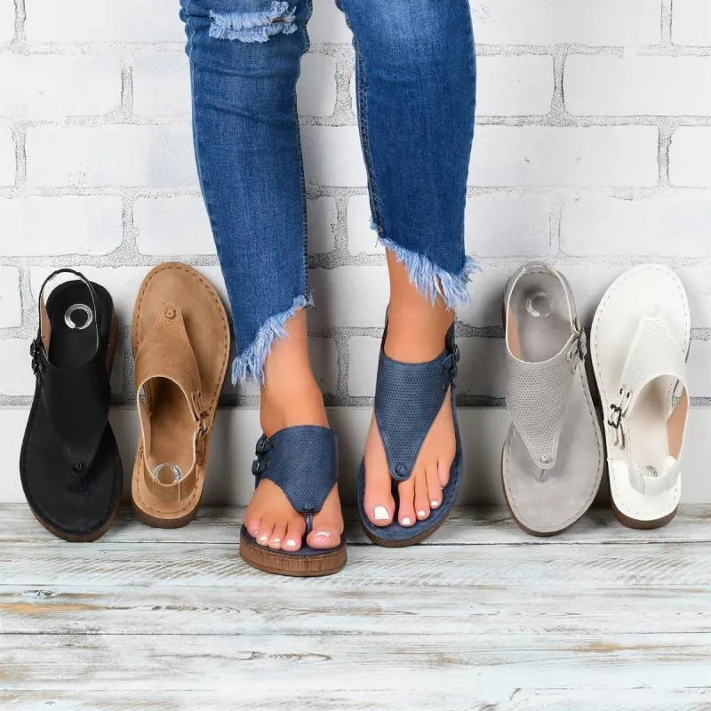 Women's platform wedge sandals with cutout stitching in black, artificial PU upper and rubber sole