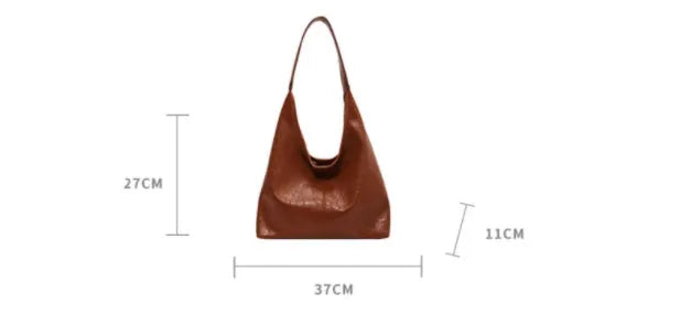 Casual soft PU leather shoulder bag in street trend style with a sandwich pocket.