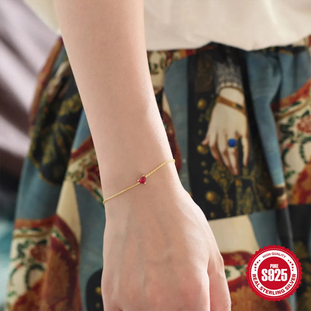 S925 sterling silver gold-plated little red heart bracelet for women with geometric love shape and electroplated finish