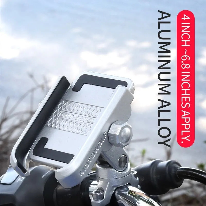 DEROACE aluminium alloy bicycle phone holder attached to bike handlebar with universal bracket