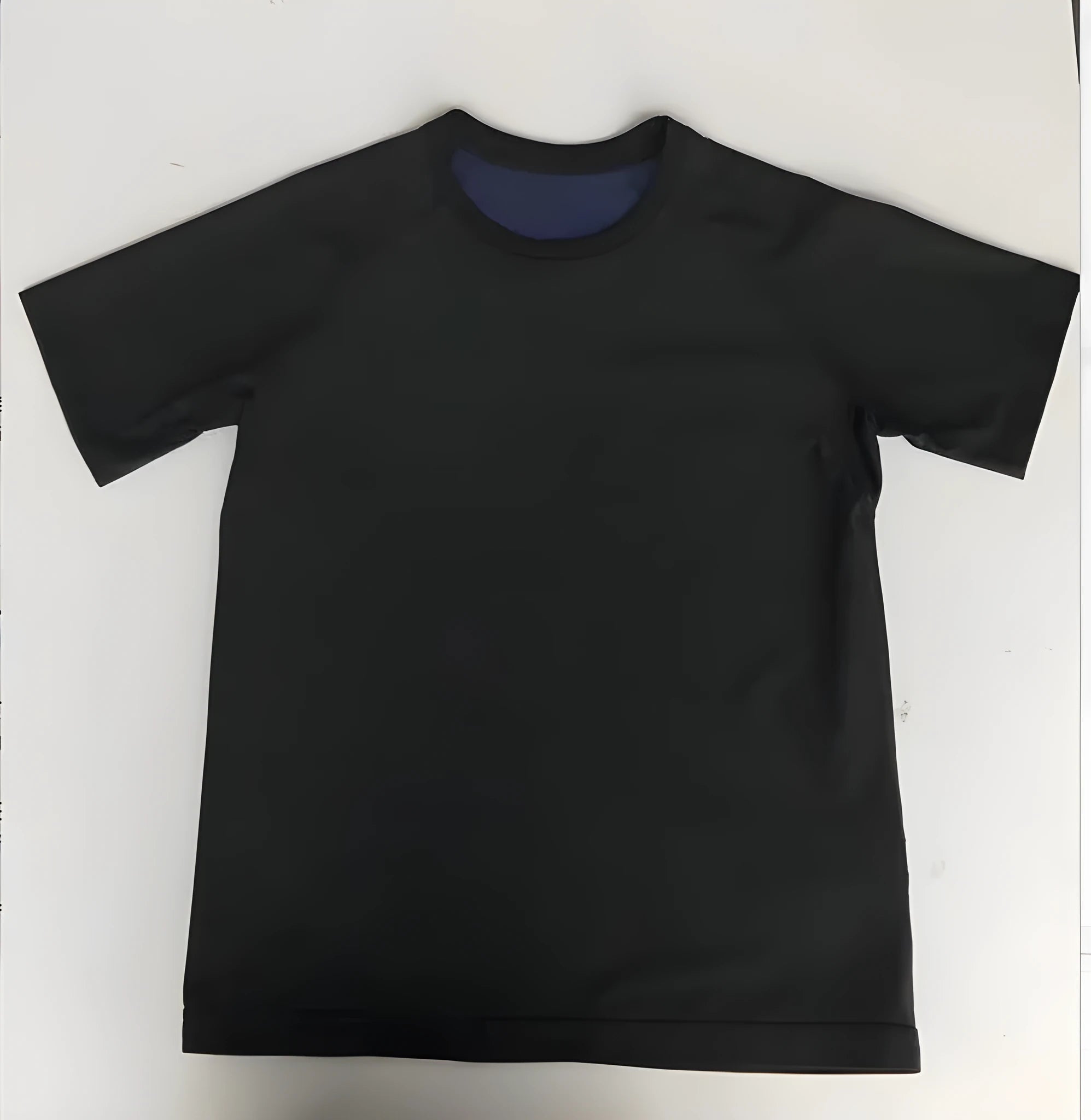 Men's short sleeve black polyester body shaping fitness tank top on a plain background