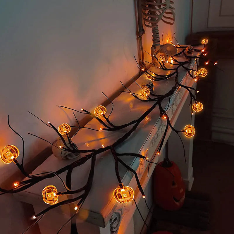 Halloween LED willow vine string light with 18 bat and 18 pumpkin rattan lights on a 2-metre vine with 100 LEDs