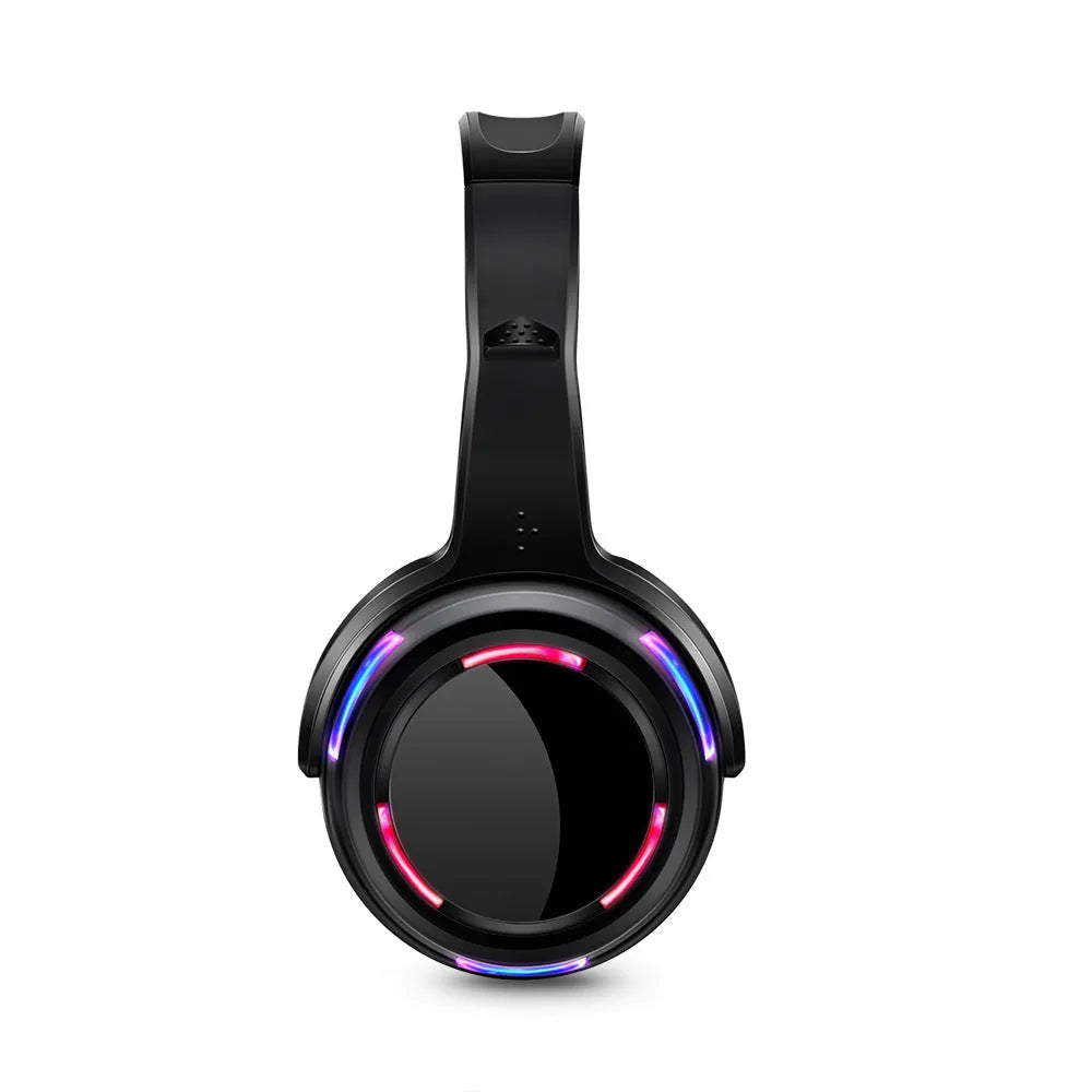 Black over-ear silent disco wireless headphones with a 3-metre cable and 3.5mm plug for party events.