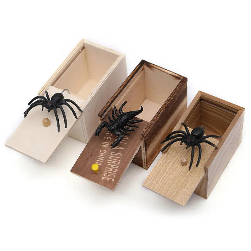 Wooden prank box with jumping scorpion, gecko or mouse for April Fools jokes