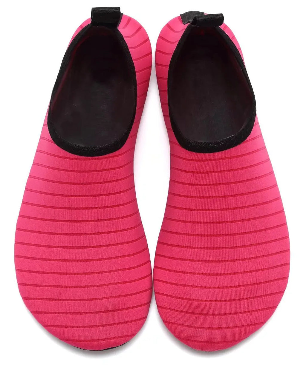 Quick dry barefoot aqua shoes with rubber sole and mesh lining, unisex water socks for beach swim yoga