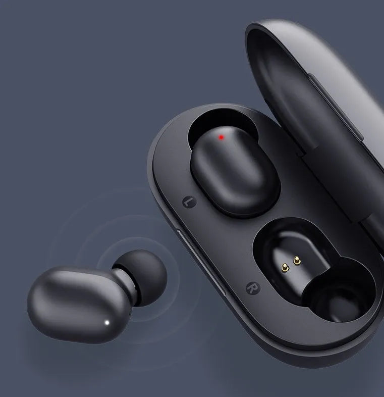 Wireless Bluetooth 5.0 binaural stereo in-ear motion waterproof earbuds in black and white