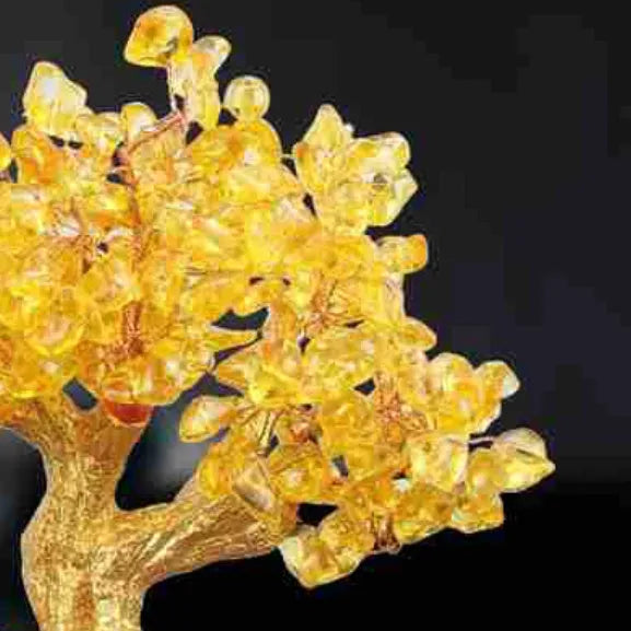 Citrine-coloured resin small water turtle money tree Feng Shui ornament.