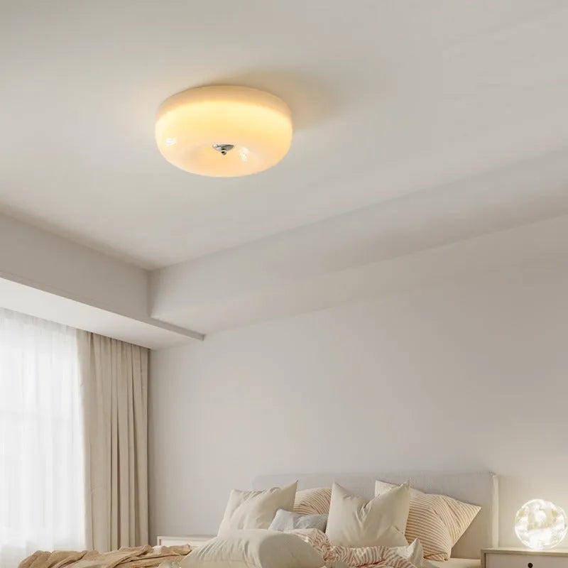 American-style cream coloured bedroom ceiling lamp with three-colour light.