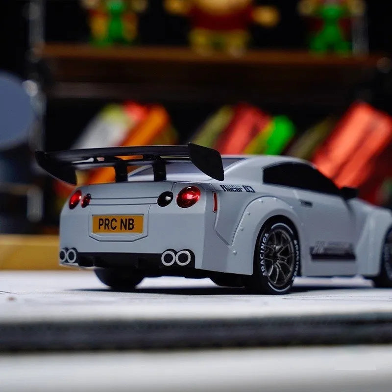 Proportional remote control high-speed drift car in Y914 cloudy blue with plastic body and USB charging port
