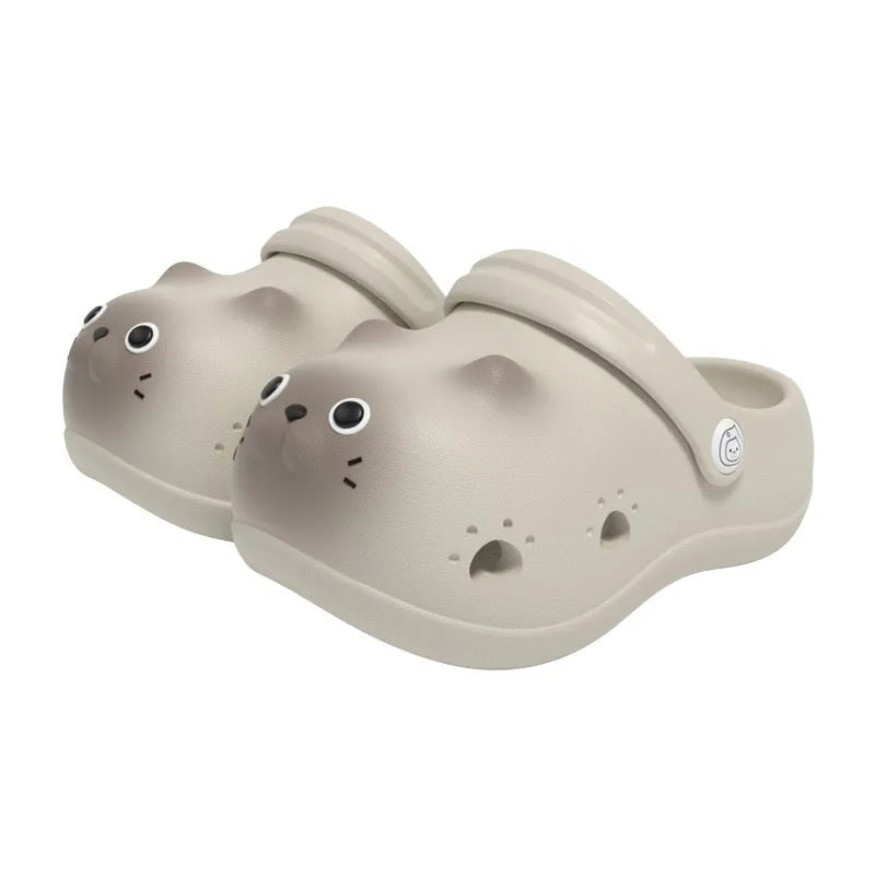 Children's closed toe slippers in grey brown, EVA upper, cartoon paradise design, size 140 for foot length 13-13.5cm