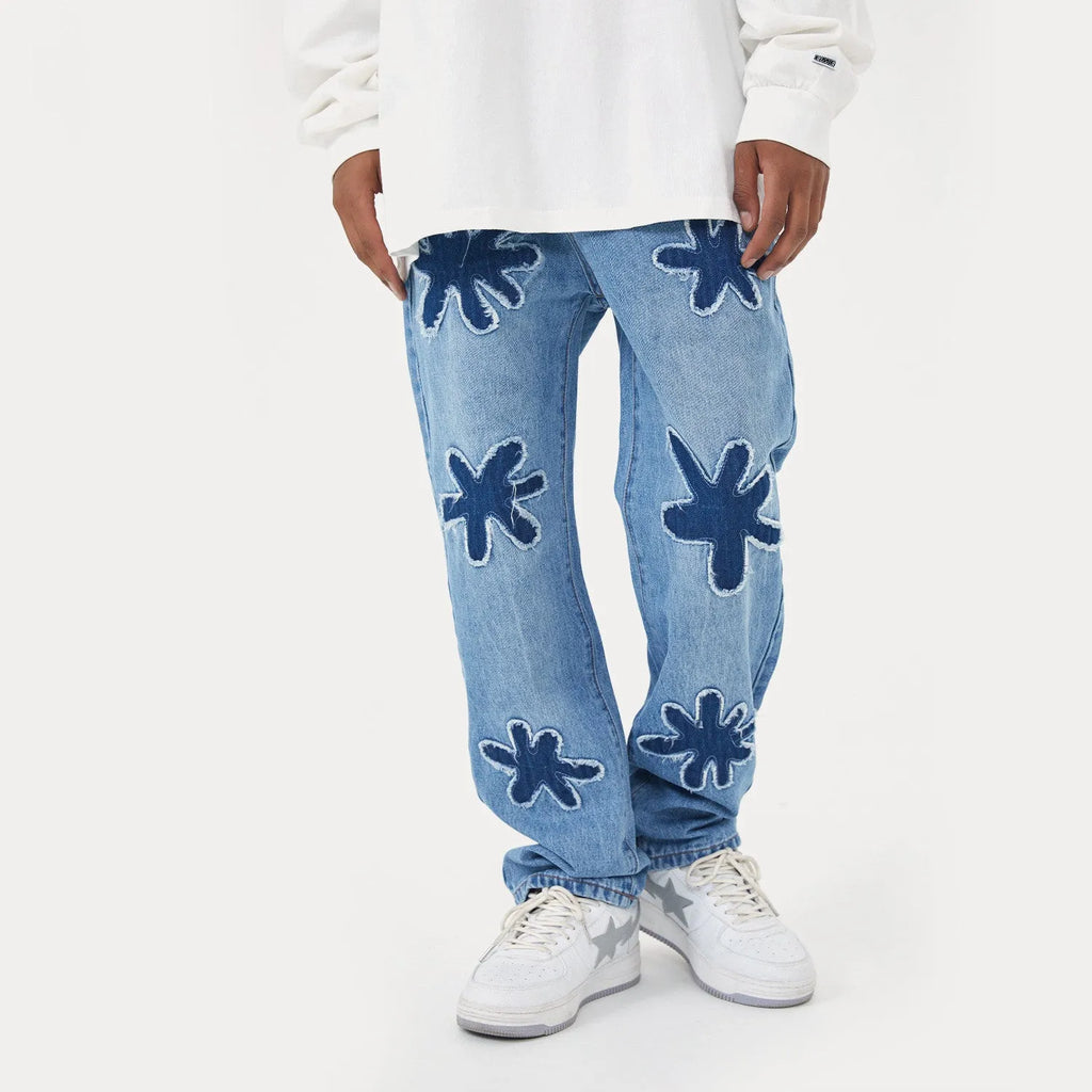Straight leg denim jeans with washed finish in light blue colour