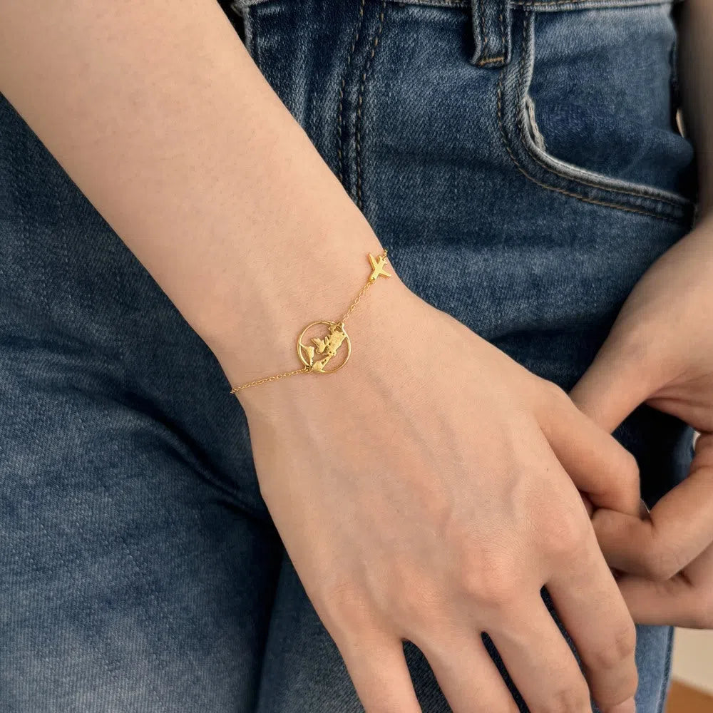 Women's S925 sterling silver bracelet with aircraft charm in platinum and gold colour options