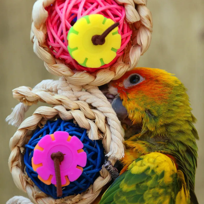Natural luffa and vine parrot bite toy with 24cm length and 7cm width