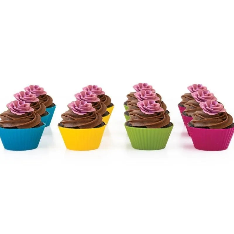 12 reusable silicone cupcake liners in 6 colours, with two nonstick baking cups of each colour.