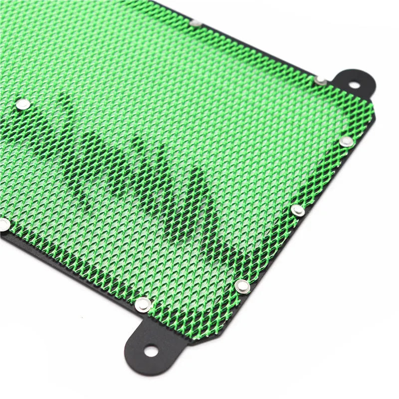 Kawasaki Z400 Ninja 400 water tank protective cover in black gold green red colours