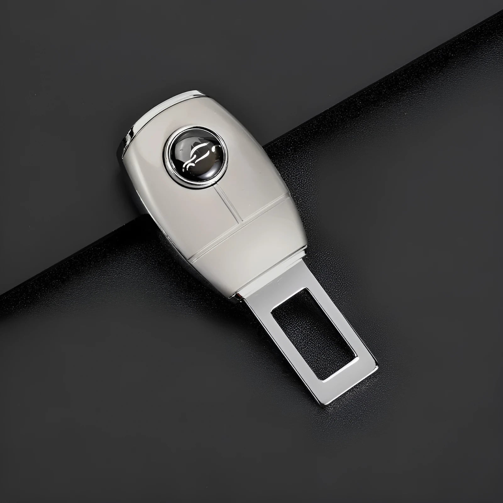 Car safety belt extension joint holder in metal with blank colour option for seat belt buckle connection