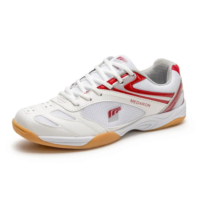 Table tennis training shoes with synthetic leather upper and round toe design