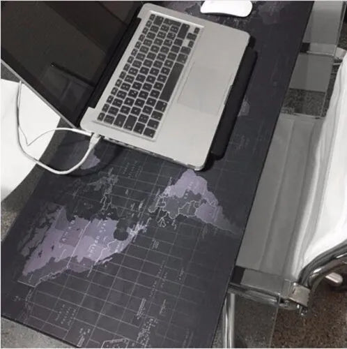 Locking oversized non-slip thick rubber keyboard and mouse pad, 300x700x2mm, on a desk