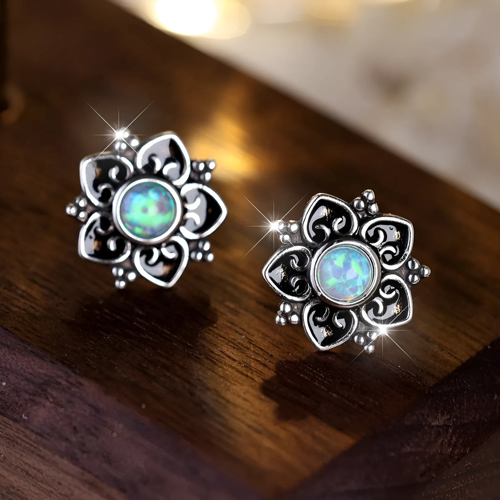 Bohemian casual flower stud earrings for women in rose zinc alloy, 1 pair