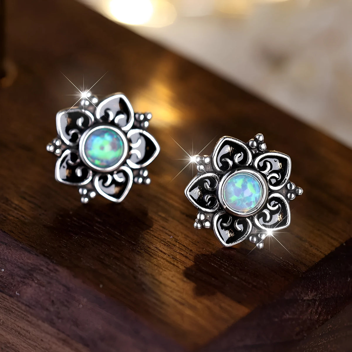 Bohemian casual flower stud earrings for women in rose zinc alloy, 1 pair