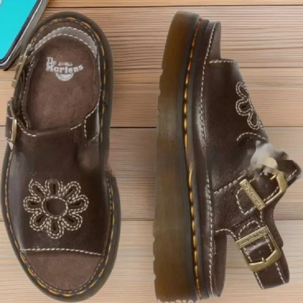 Men's embroidered beach sandals with floral pattern on black PU leather upper, flat heel design