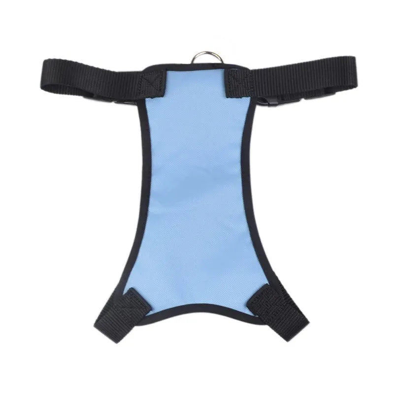Reflective retractable dog car seat belt in black with chest and back strap and clip attachment