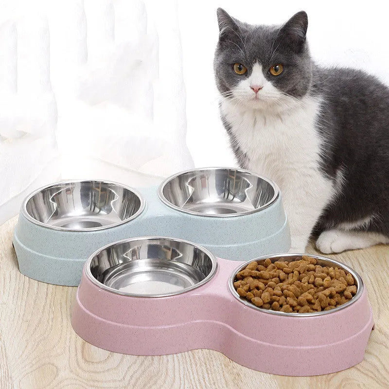 Round two-in-one dog bowl in straw material, blue colour, 24.5x13.5x4.6cm dimensions