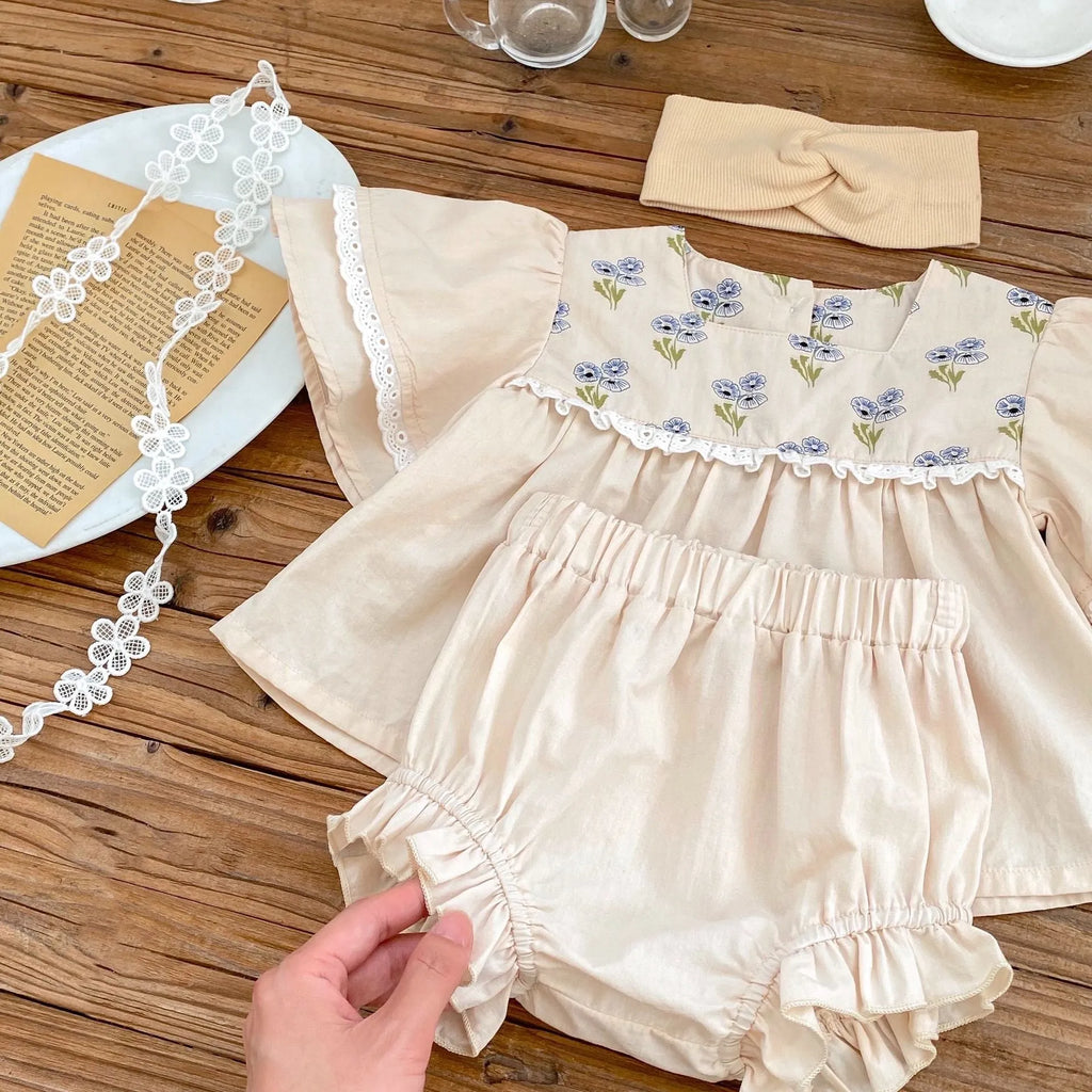 Apricot floral cotton two-piece suit for baby girls with horn puff short sleeves and square collar