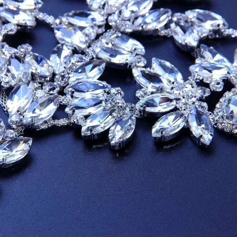 Silver rhinestone face mask, plastic decorative mask in an OPP bag for party and gift use