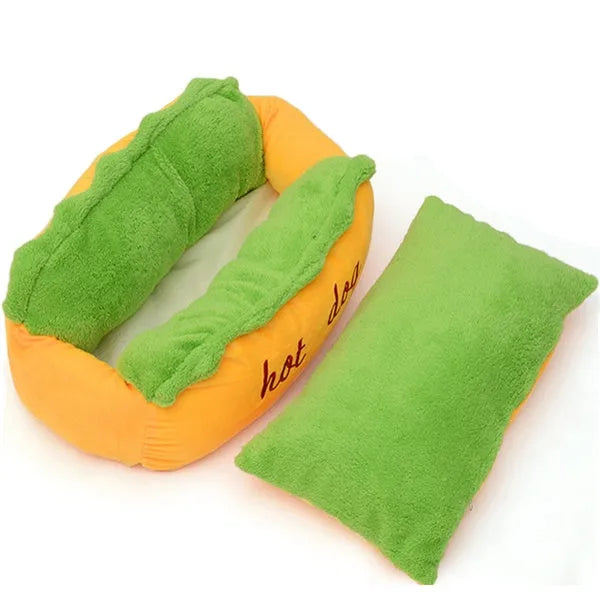 Hot dog shape pet kennel with PP cotton cushion, short plush fabric, non-slip bottom, sizes S and L