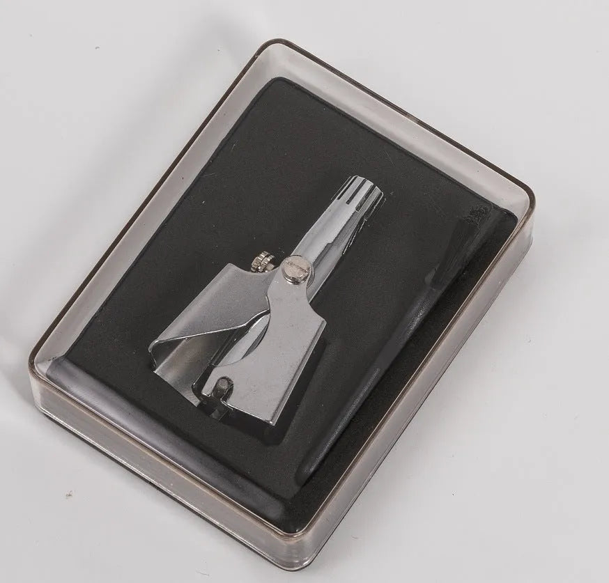 Stainless steel nose hair trimmer with round knife edge 0.65cm body height 4.5cm in matte finish