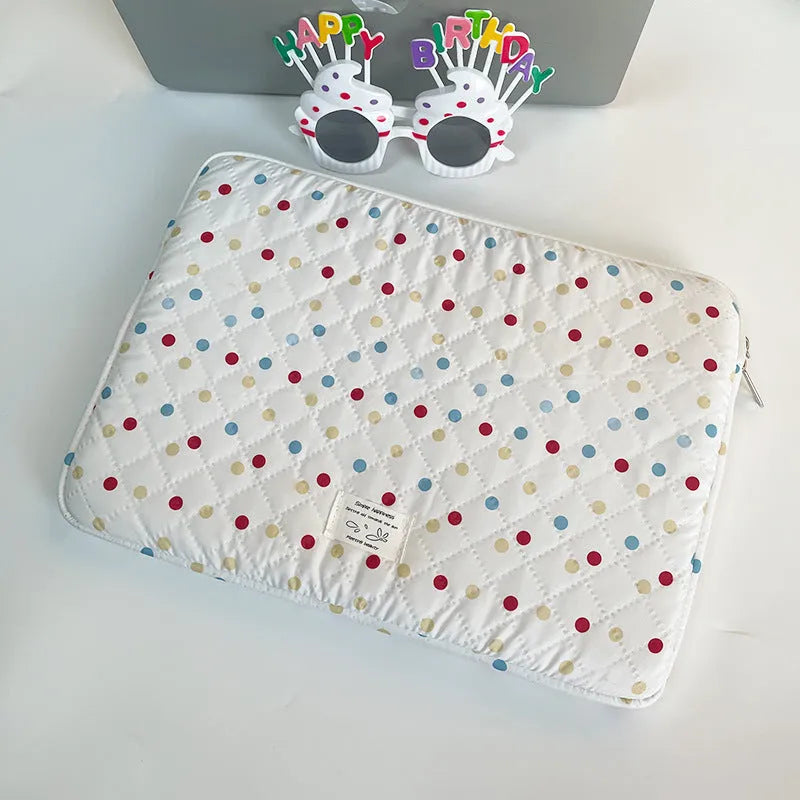 Polka dot women's laptop bag for 11, 13-14, and 15-15.6 inch computers.