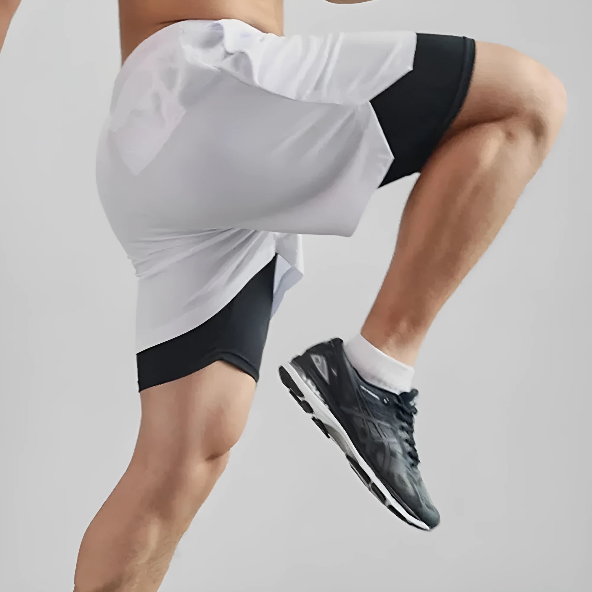 Double-layer sports shorts in camouflage pattern with cotton blend fabric and milk silk lining