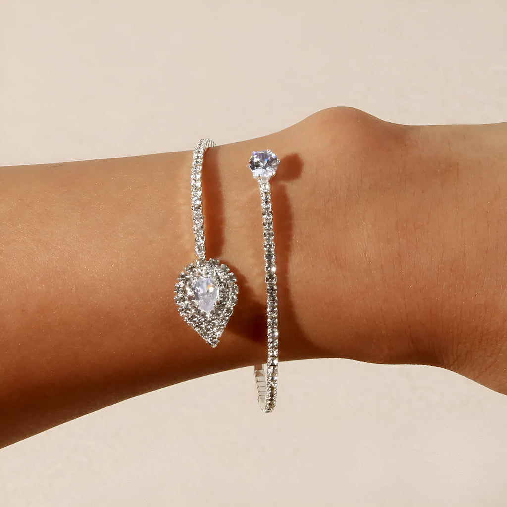 Silver metal water drop bracelet with diamond treatment and fashion OL style, single bracelet