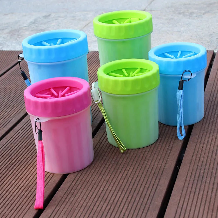 Blue silicone and plastic dog foot wash bucket for pet grooming