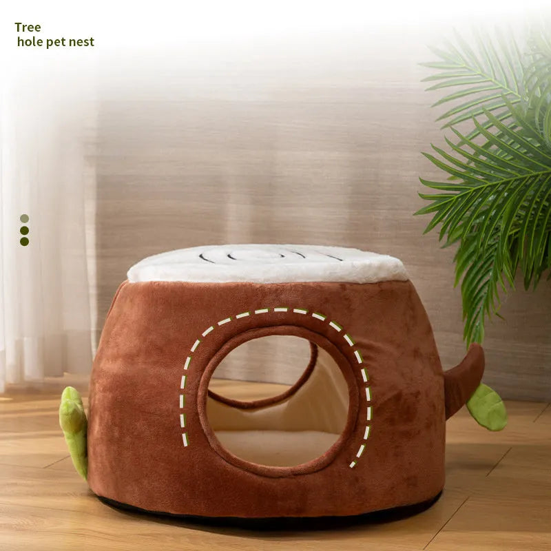 Transformable double-layer tree stump cat nest in natural brown with cream cushion and arched front doorway