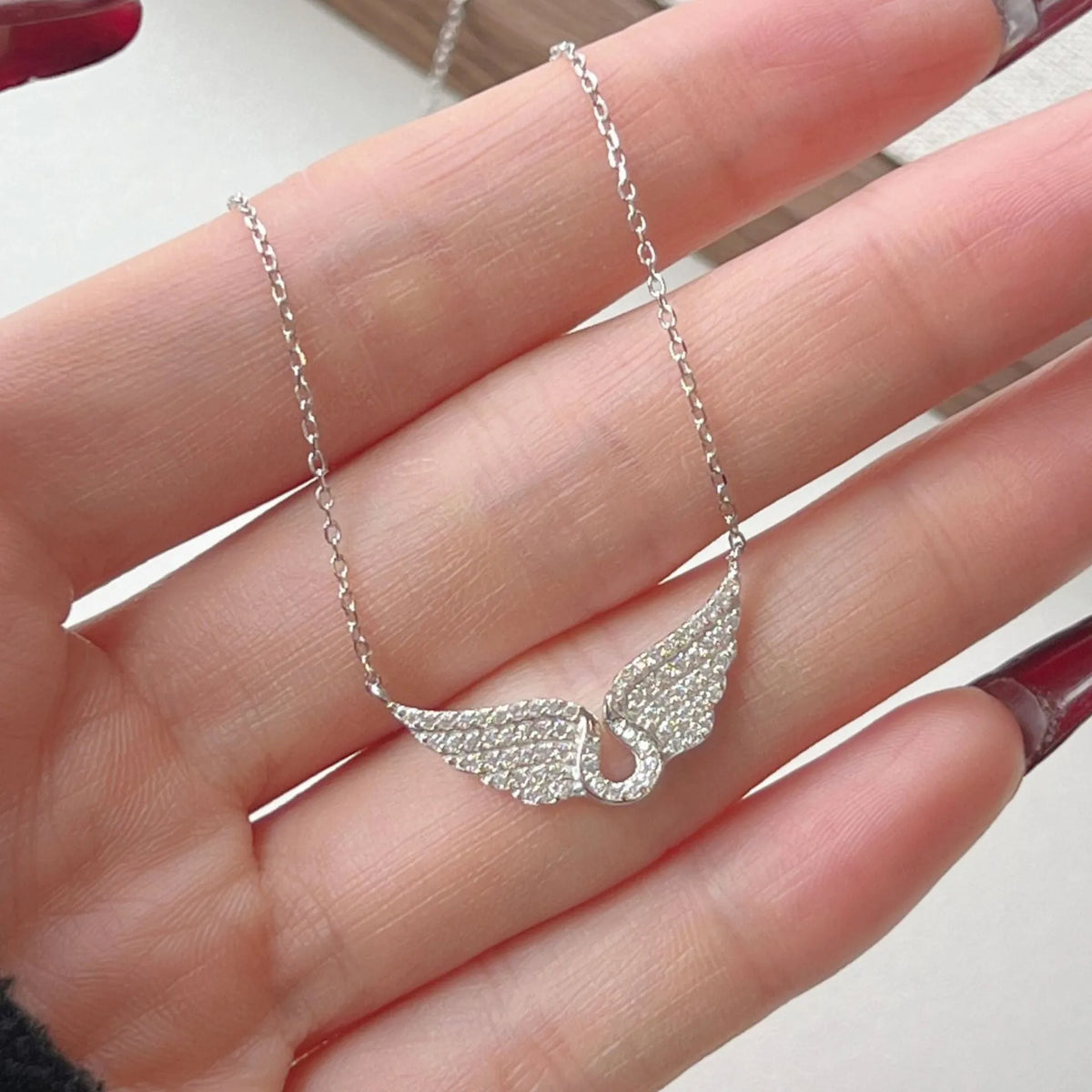 Women's 925 sterling silver wings fashion necklace with electroplated finish, two colour options