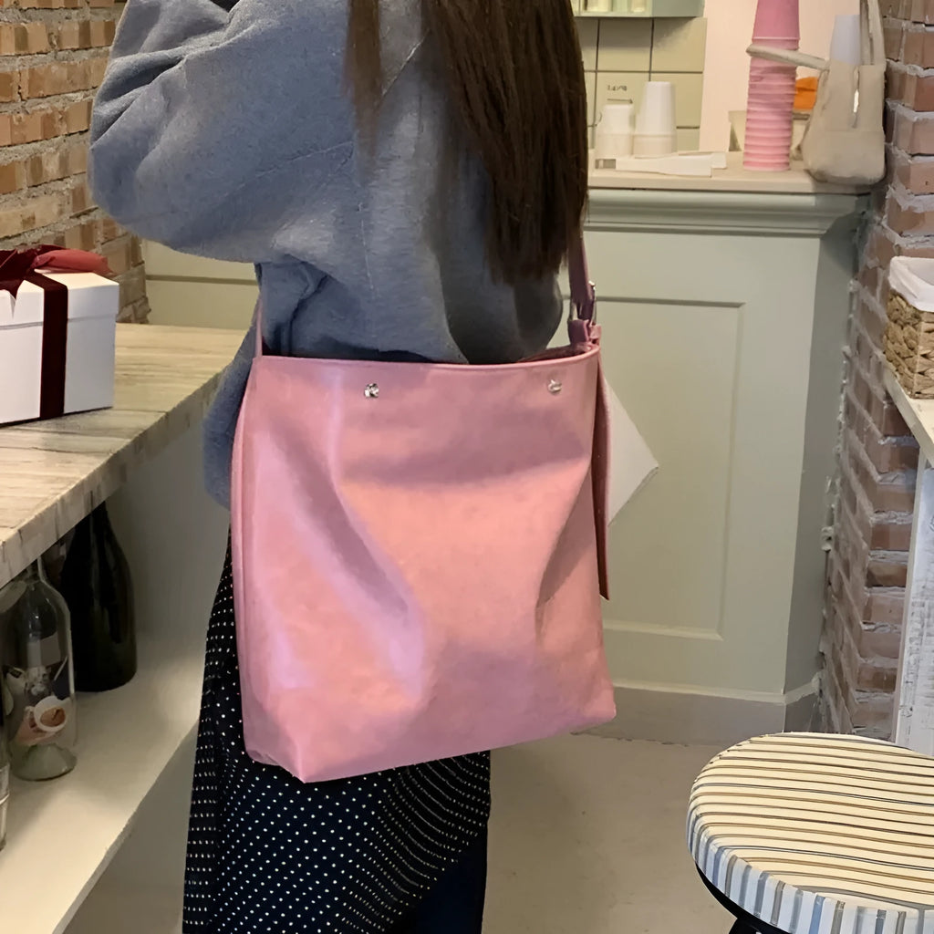 Corduroy one-shoulder bag in pink or brown colour with PU lining and structured dimensions