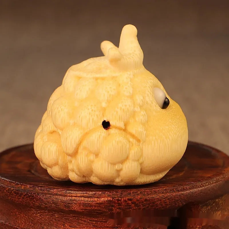 Solid bamboo carving of Crown Princess toad ornament with 5.0 live eye design