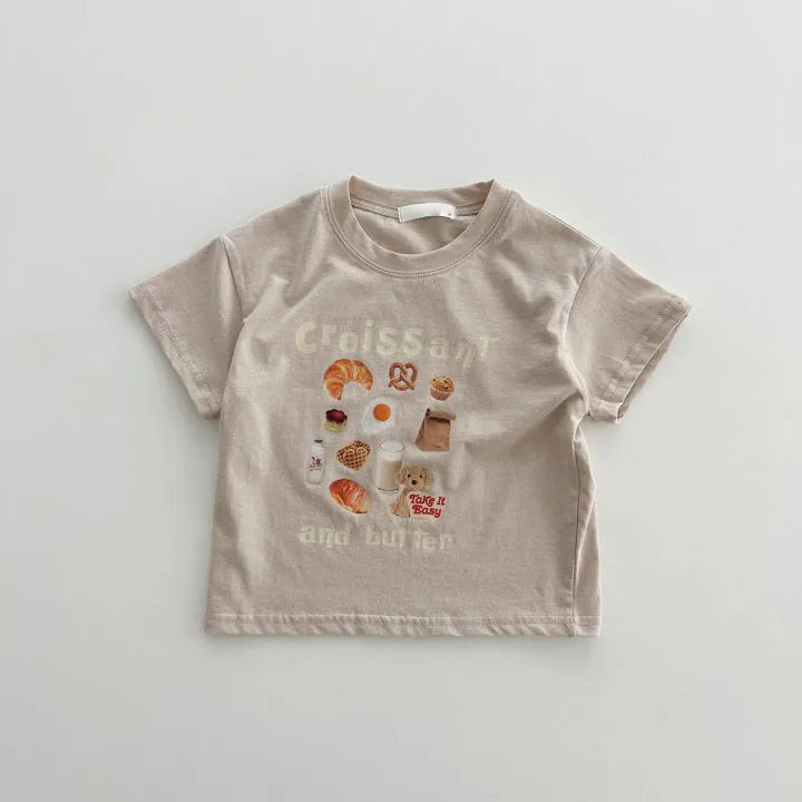 Children's cotton short sleeve top with cartoon strawberry food pattern in white or brown, sizes 80cm to 130cm